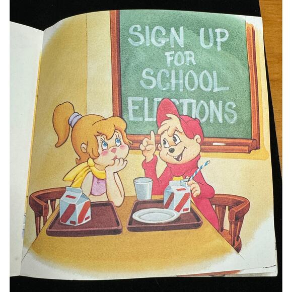 Vintage Alvin & The Chipmunks May the Best Chipmunk Win See Hear Read election - Picture 5 of 6